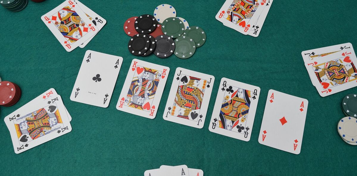 YoCasino کیسینو میں پوکر گیمز